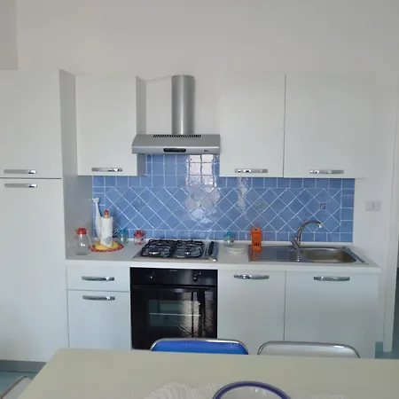 Azzurro Salento * توري فادو